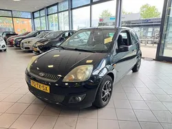 Zwart Gebruikt 2007 Ford Fiesta Futura Hatchback | € 1.495 (Eerlijke prijs)