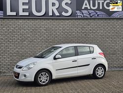 Wit Gebruikt 2011 Hyundai i20 Hatchback | € 3.650 (Eerlijke prijs)