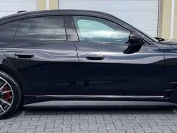 Zwart Gebruikt 2023 BMW i4 Executive Sedan | € 57.500 (Eerlijke prijs)