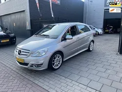 Grijs Gebruikt 2010 Mercedes B160 Business MPV | € 3.999 (Super prijs)