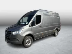 Grijs Nieuw 2025 Mercedes Sprinter Van | € 70.984