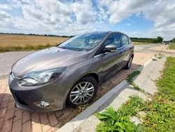 Grijs Gebruikt 2013 Ford Focus Titanium Hatchback | € 5.800 (Eerlijke prijs)