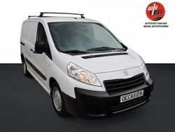 Wit Gebruikt 2016 Peugeot Expert Van | € 8.570