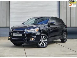 Zwart, metallic lak Gebruikt 2015 Mitsubishi ASX Edition SUV | € 11.900 (Eerlijke prijs)