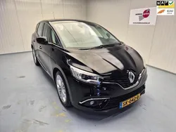 Zwart Gebruikt 2017 Renault Scénic IV Zen MPV | € 13.740 (Goede deal)