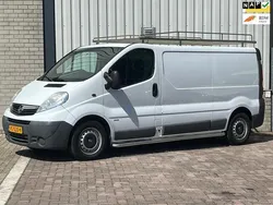 Wit Gebruikt 2013 Opel Vivaro Van | € 4.250 (Eerlijke prijs)