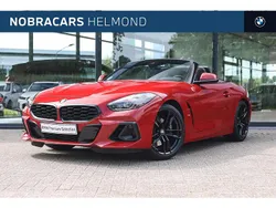 Rood, metallic lak Gebruikt 2025 BMW Z4 Executive Cabriolet | € 73.950