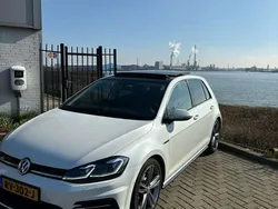 Wit Gebruikt 2018 VW Golf VII Highline Stationwagen | € 18.500 (Iets duurder)