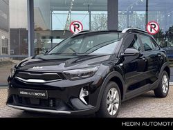 Zwart Gebruikt 2023 Kia Stonic SUV | € 19.995 (Eerlijke prijs)