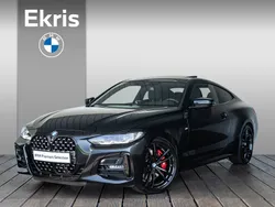 Saphirschwarz metallic (zwart metallic) Gebruikt 2023 BMW 420 Comfort Edition Coupé | € 56.950 (Duur)