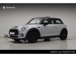 White silver (wit metallic) Gebruikt 2020 Mini Cooper SE Hatchback | € 18.895 (Eerlijke prijs)