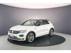 Pure white / zwart dak Gebruikt 2019 VW T-Roc Sportline SUV | € 27.400 (Iets duurder)