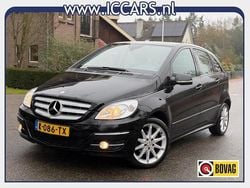 Zwart (metallic) Gebruikt 2009 Mercedes B170 Business MPV | € 3.995 (Eerlijke prijs)