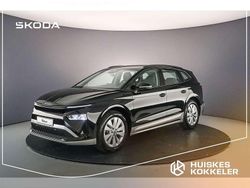 Zwart Nieuw 2025 Skoda Enyaq iV Selection SUV | € 44.625 (Goede deal)