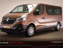 Bruin Gebruikt 2021 Renault Trafic Zen Van | € 36.500