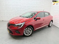 Rood Gebruikt 2019 Renault Clio IV Intens Hatchback | € 11.249 (Eerlijke prijs)