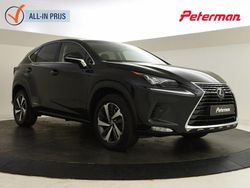 Zwart Gebruikt 2018 Lexus NX300h President Line SUV | € 35.899 (Eerlijke prijs)
