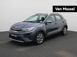 Blauw Gebruikt 2022 Kia Stonic Comfort SUV | € 18.400 (Eerlijke prijs)