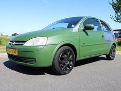 Groen Gebruikt 2002 Opel Corsa Njoy Hatchback | € 599 (Goede deal)