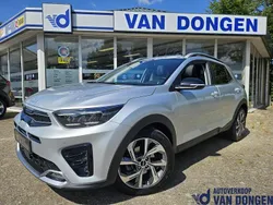 , metallic lak Gebruikt 2023 Kia Stonic 2 SUV | € 27.295 (Iets duurder)