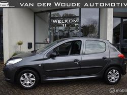 Grijs Gebruikt 2012 Peugeot 206+ Urban Move Hatchback | € 3.499 (Eerlijke prijs)