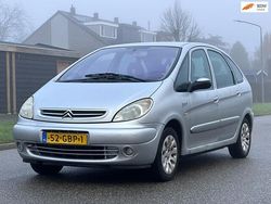 Grijs Gebruikt 2004 Citroën Xsara Picasso MPV | € 1.450 (Eerlijke prijs)
