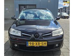 Zwart Gebruikt 2007 Renault Mégane II Business Hatchback | € 1.899 (Iets duurder)