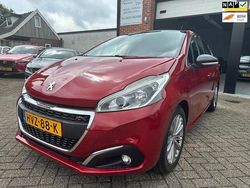 Rood Gebruikt 2017 Peugeot 208 GT-line Hatchback | € 9.950 (Eerlijke prijs)