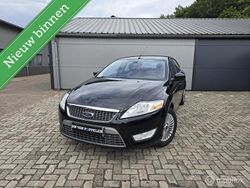 Zwart Gebruikt 2009 Ford Mondeo Titanium Sedan | € 6.250 (Iets duurder)