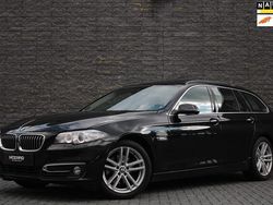 Zwart (metallic) Gebruikt 2013 BMW 520 Luxury Line Stationwagen | € 13.995