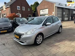 Grijs Gebruikt 2013 Peugeot 208 Envy Hatchback | € 4.650 (Goede deal)