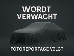 Grijs Gebruikt 2015 Infiniti Q50 Business Sedan | € 17.495
