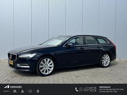 Blauw Gebruikt 2018 Volvo V90 Momentum Stationwagen | € 28.435 (Eerlijke prijs)