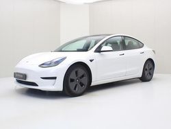 Wit Gebruikt 2021 Tesla Model 3 Standard Range Sedan | € 20.900 (Eerlijke prijs)