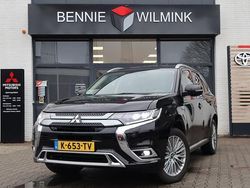 Zwart Gebruikt 2021 Mitsubishi Outlander Intense+ SUV | € 24.995 (Eerlijke prijs)