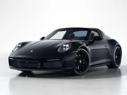Zwart Gebruikt 2023 Porsche 911 Targa 4S Cabriolet | € 199.900