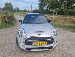 Zilver Gebruikt 2018 Mini Cooper S Chili Hatchback | € 19.750 (Eerlijke prijs)