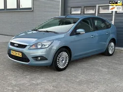 Blauw Gebruikt 2008 Ford Focus Titanium Hatchback | € 2.499 (Eerlijke prijs)