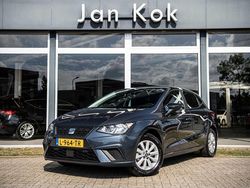 Grijs Gebruikt 2021 Seat Ibiza Business Hatchback | € 15.200 (Eerlijke prijs)