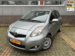 Grijs Gebruikt 2010 Toyota Yaris Hatchback | € 7.150 (Eerlijke prijs)