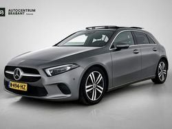 Grijs Gebruikt 2021 Mercedes A180 Business Hatchback | € 25.745 (Goede deal)