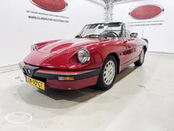 Rood Gebruikt 1989 Alfa Romeo Spider Quadrifoglio Verde Cabriolet | € 17.000