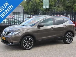 Bruin, metallic lak Gebruikt 2016 Nissan Qashqai Tekna SUV | € 10.950 (Super prijs)