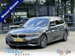 Grijs Gebruikt 2021 BMW 330 Executive Stationwagen | € 29.845 (Eerlijke prijs)