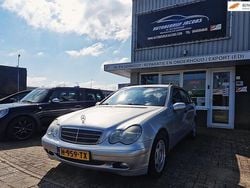 Grijs Gebruikt 2002 Mercedes C180 Elegance Stationwagen | € 1.950 (Goede deal)