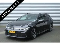 Zwart Gebruikt 2023 VW Golf VIII R-line Stationwagen | € 32.950 (Eerlijke prijs)