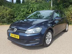 Blauw Gebruikt 2015 VW Golf VII Comfortline Hatchback | € 9.950 (Eerlijke prijs)