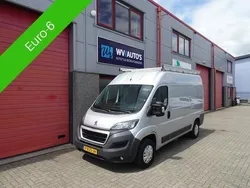 Grijs Gebruikt 2017 Peugeot Boxer Premium Van | € 11.950 (Goede deal)