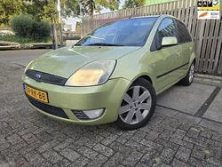 Groen Gebruikt 2005 Ford Fiesta Futura Hatchback | € 999 (Eerlijke prijs)