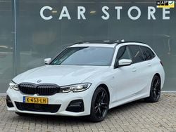 Wit Gebruikt 2021 BMW 330 Stationwagen | € 26.844 (Eerlijke prijs)